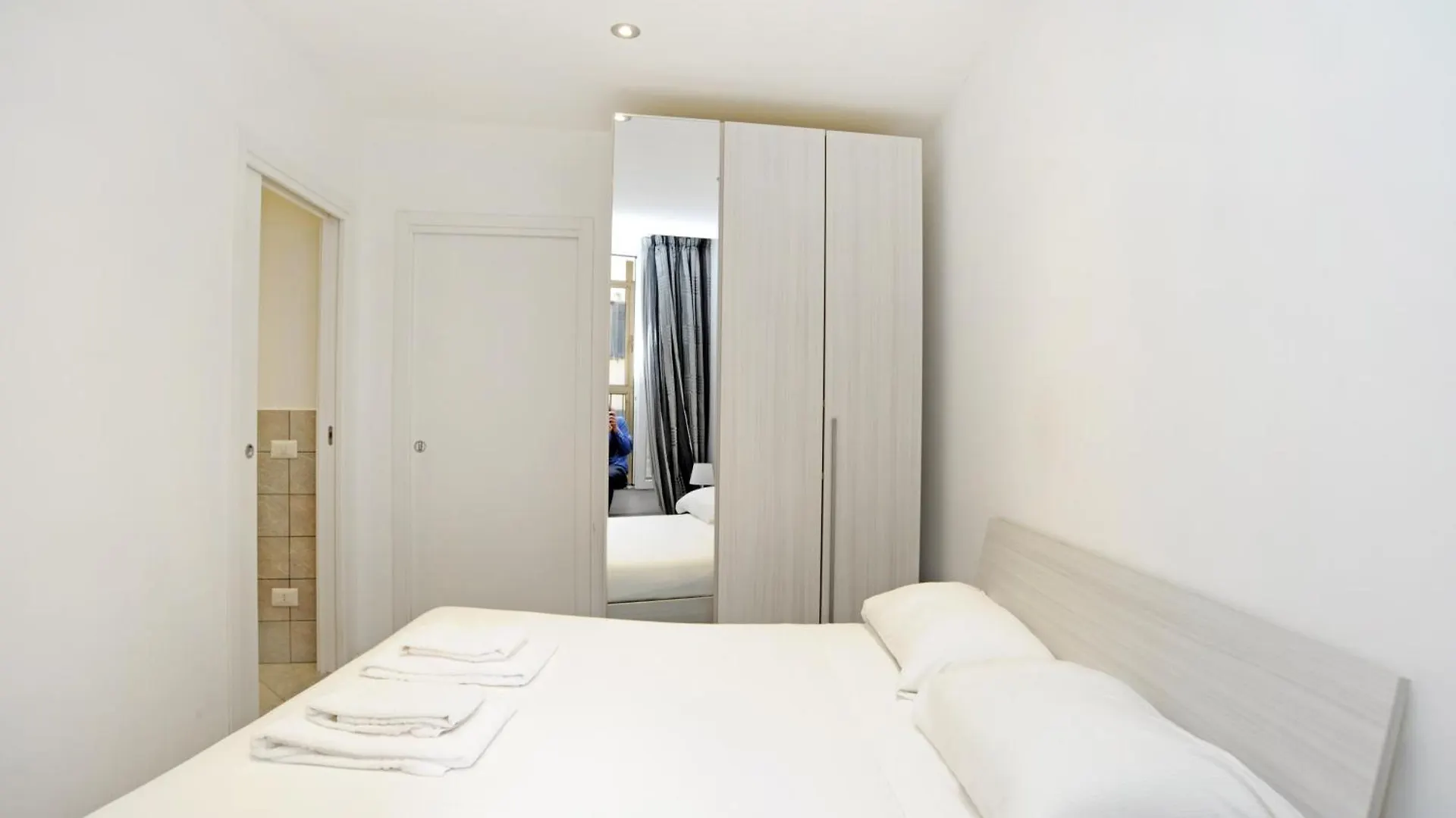 Ticinese 28 Apartment ميلان